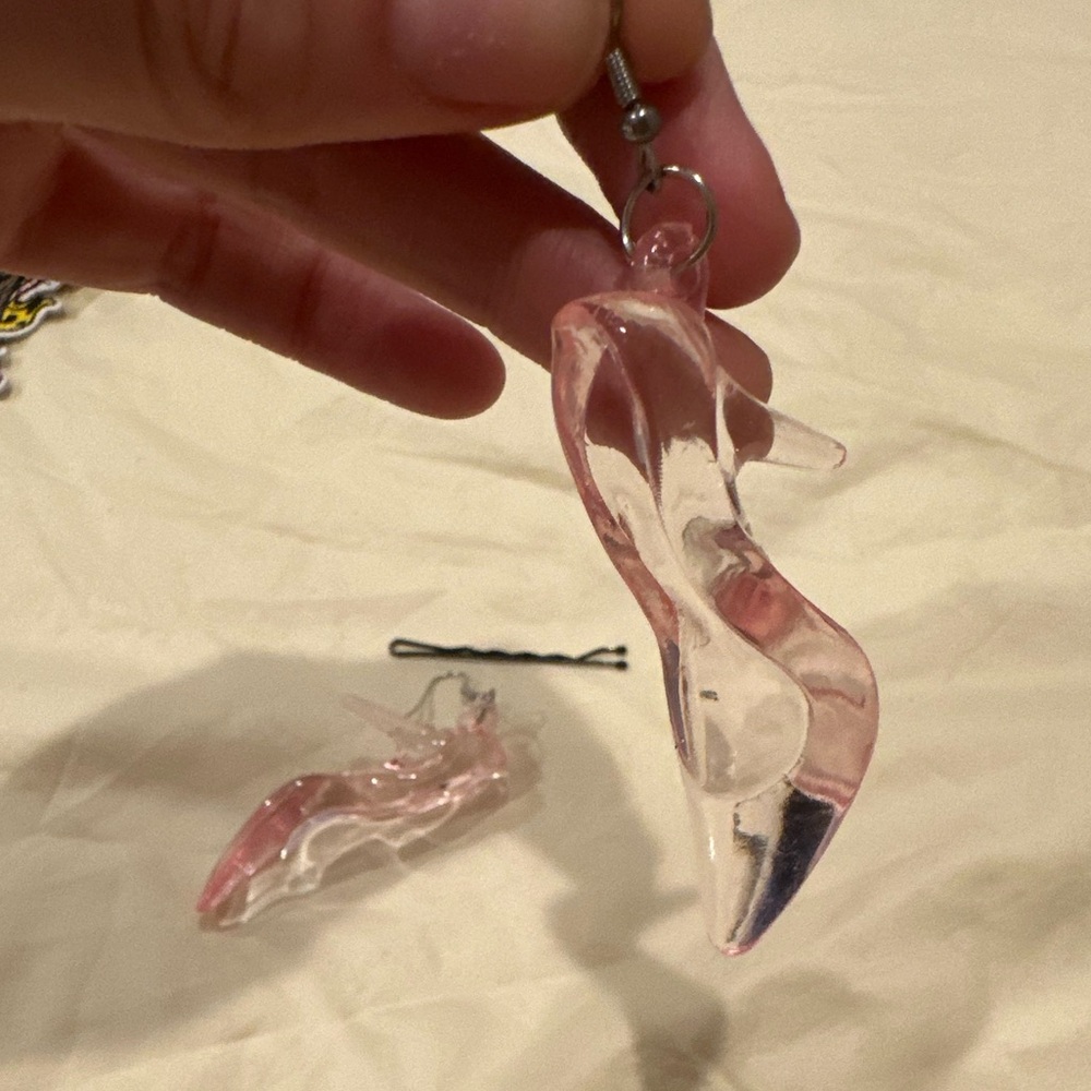 Source Unknown Pink Clear High Heel Dangle Earrings